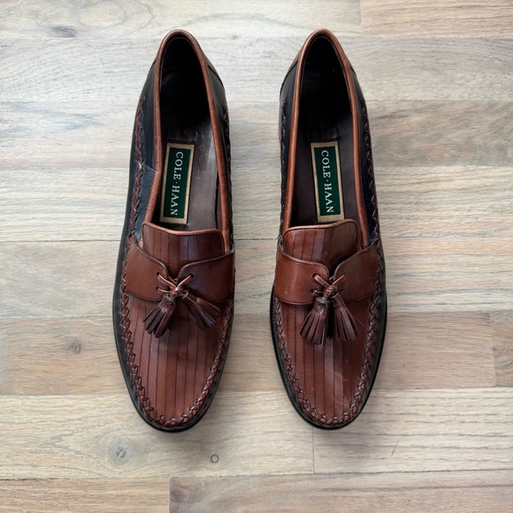 Cole Haan Brown and Black Leather Stitched Tassel Loafers Size 7 - Picture 3 of 12
